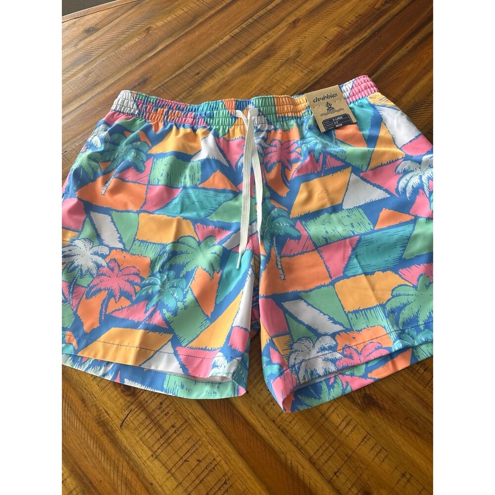 Chubbies Men’s Swim Trunks XL NWT 5.5” Inseam Mesh Lined Summer Beach Shorts